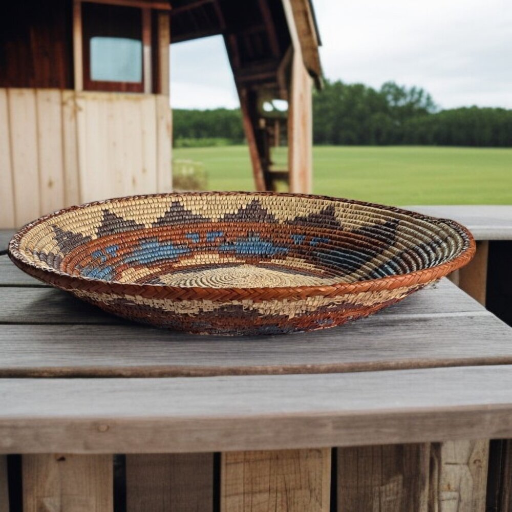 HANDWOVEN BATORO RAFFIE BASKET/BOWL Vintage 14"